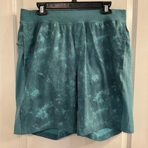 Lululemon T.H.E. Short 10" H2O Teal Lined Shorts XL